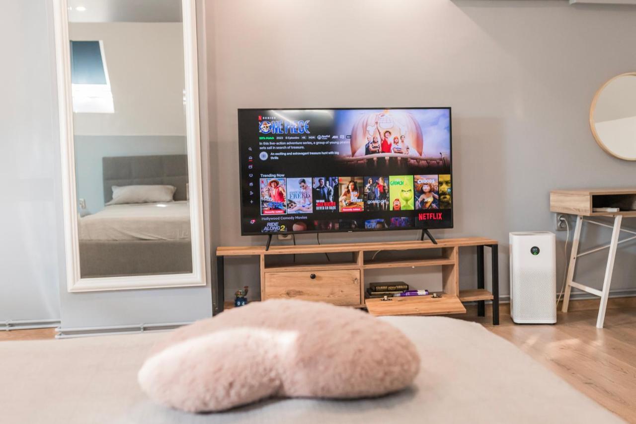 Downtown Apartment トラヴニク エクステリア 写真