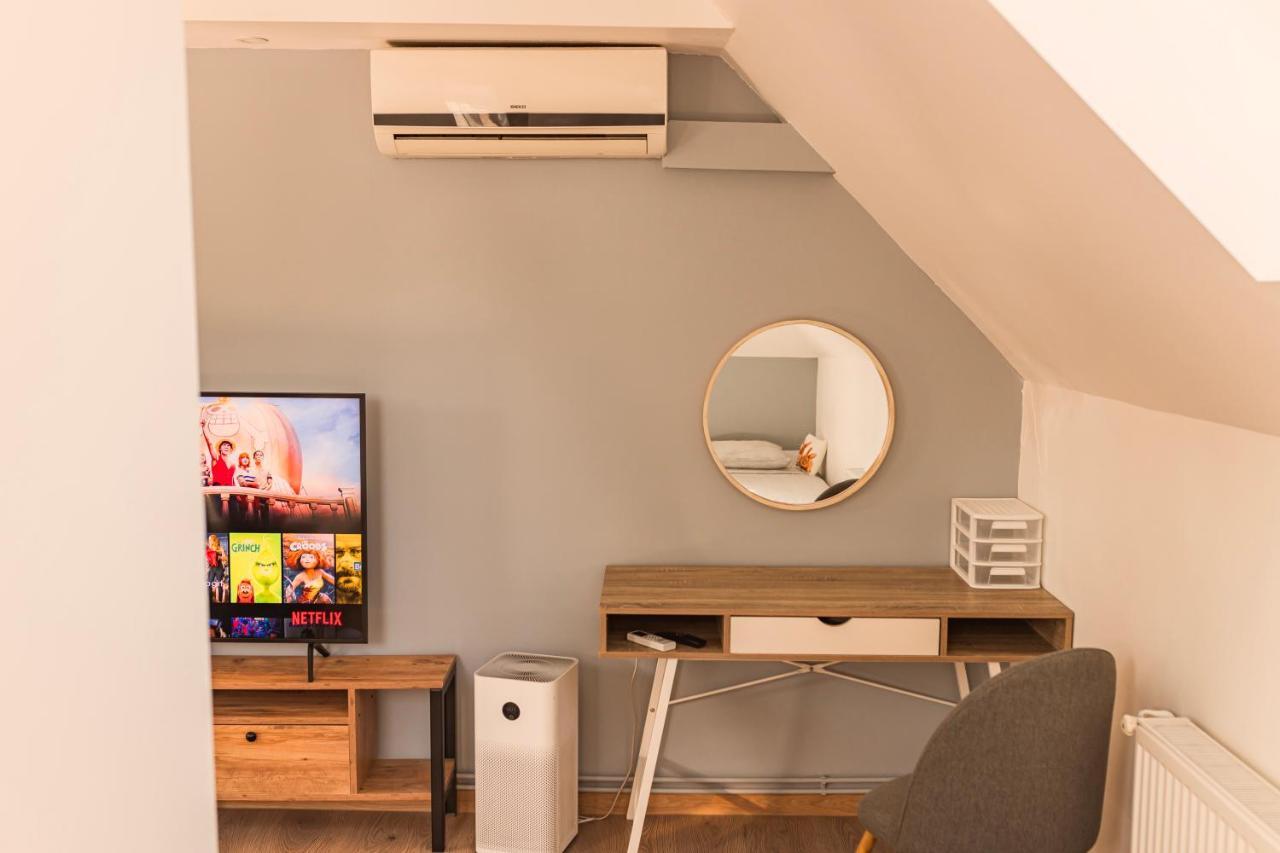 Downtown Apartment トラヴニク エクステリア 写真