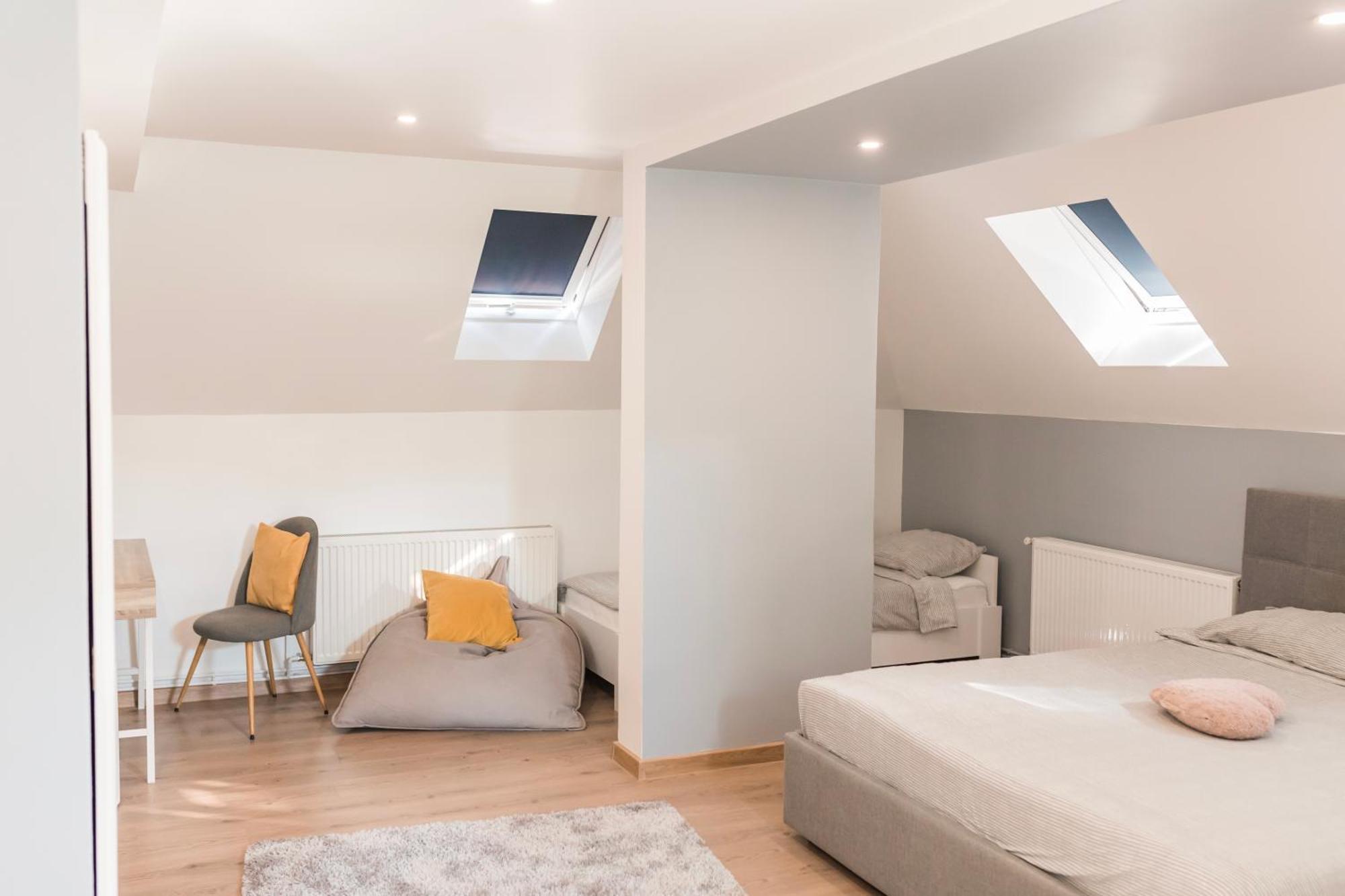 Downtown Apartment トラヴニク エクステリア 写真